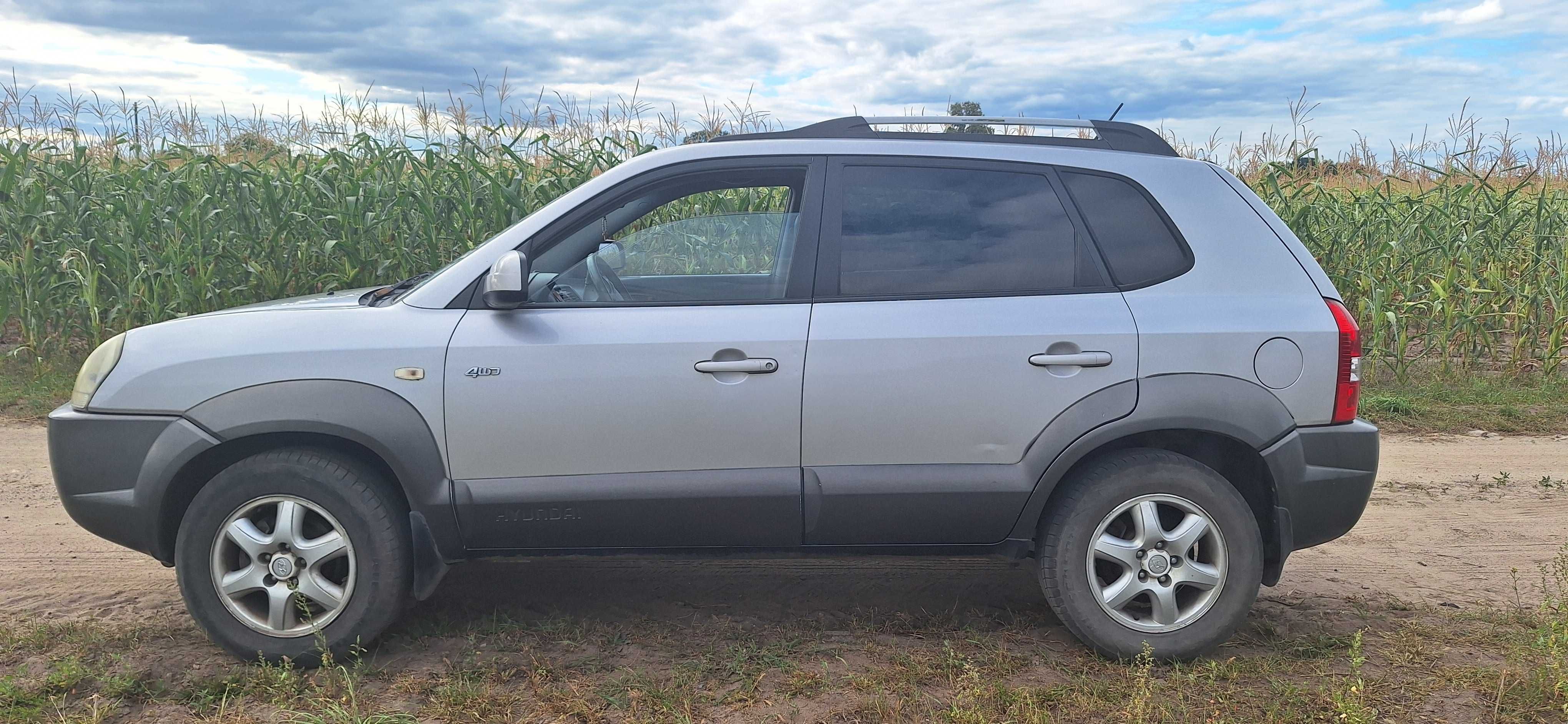Hyundai tuscon 2005r