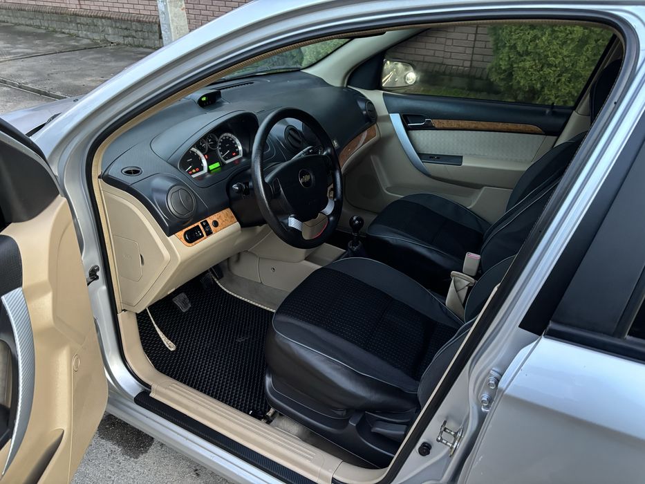 Chevrolet Aveo 1.6, gaz/benzin в отличнейшем состоянии!