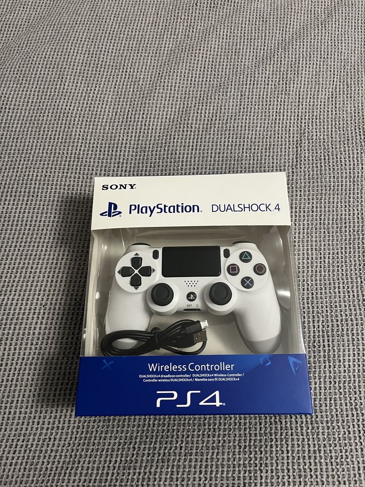 Comando ps4 novo na caixa