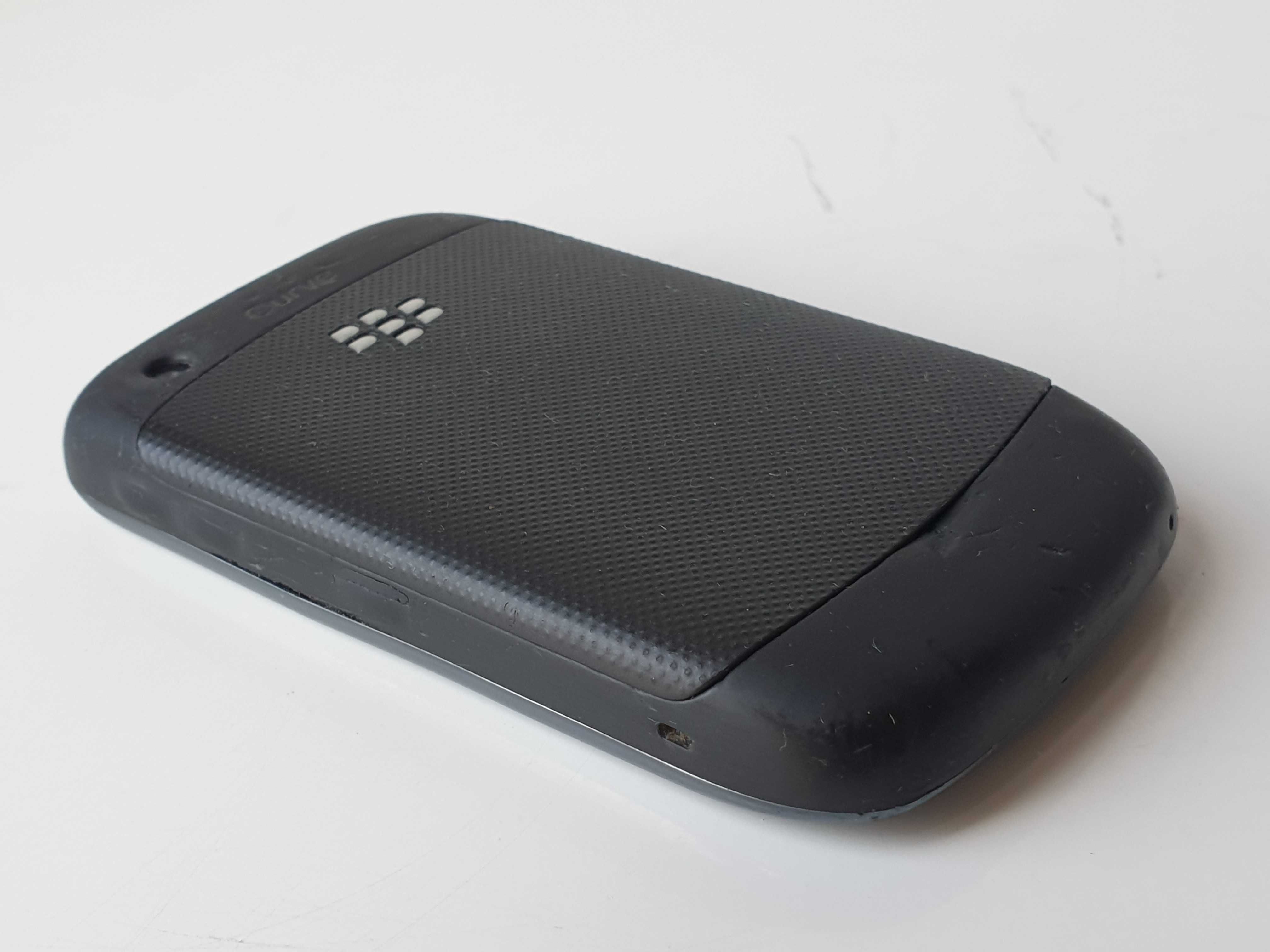 смартфон blackberry 9300