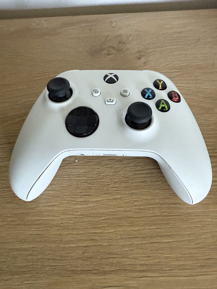 Konsola Microsoft Xbox Series S 512GB + 2 x Pad + stacja ładujaca