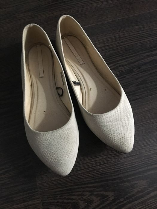 Baleriny beżowe i czarne