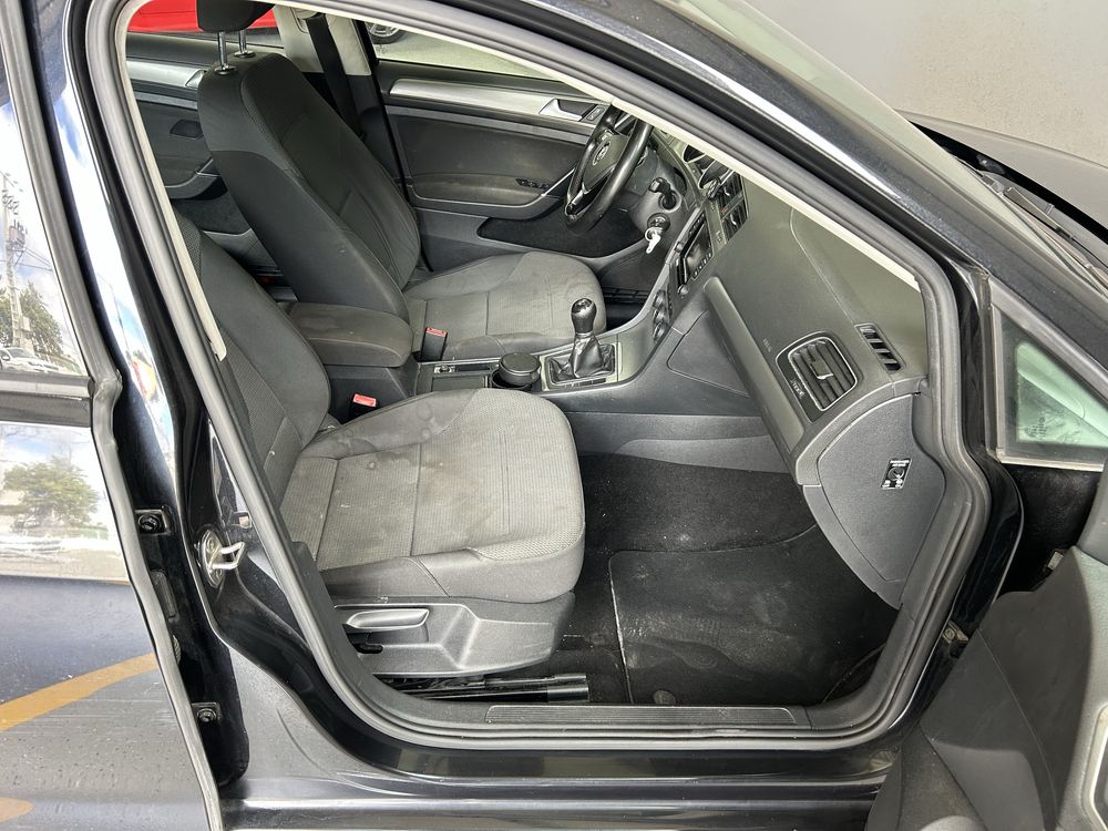 VW Golf VII Variant 1.6Tdi Confortline de 2013