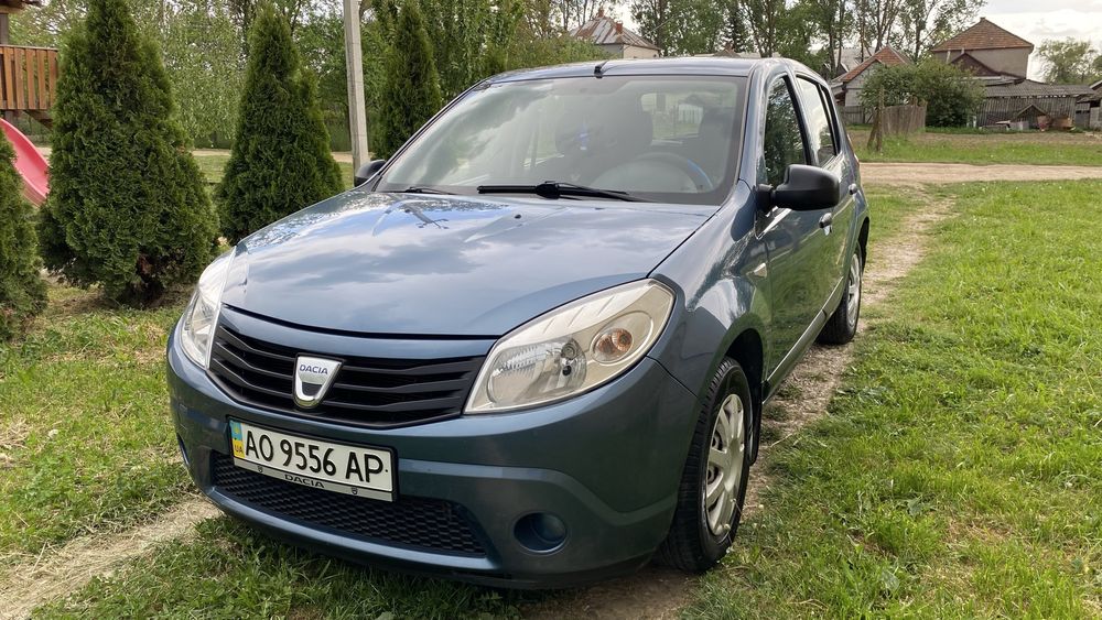 Dacia Sandero офіційна, рідний пробіг