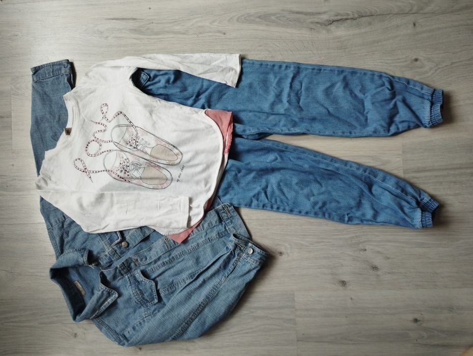 Речі на дівчинку 7-9 років