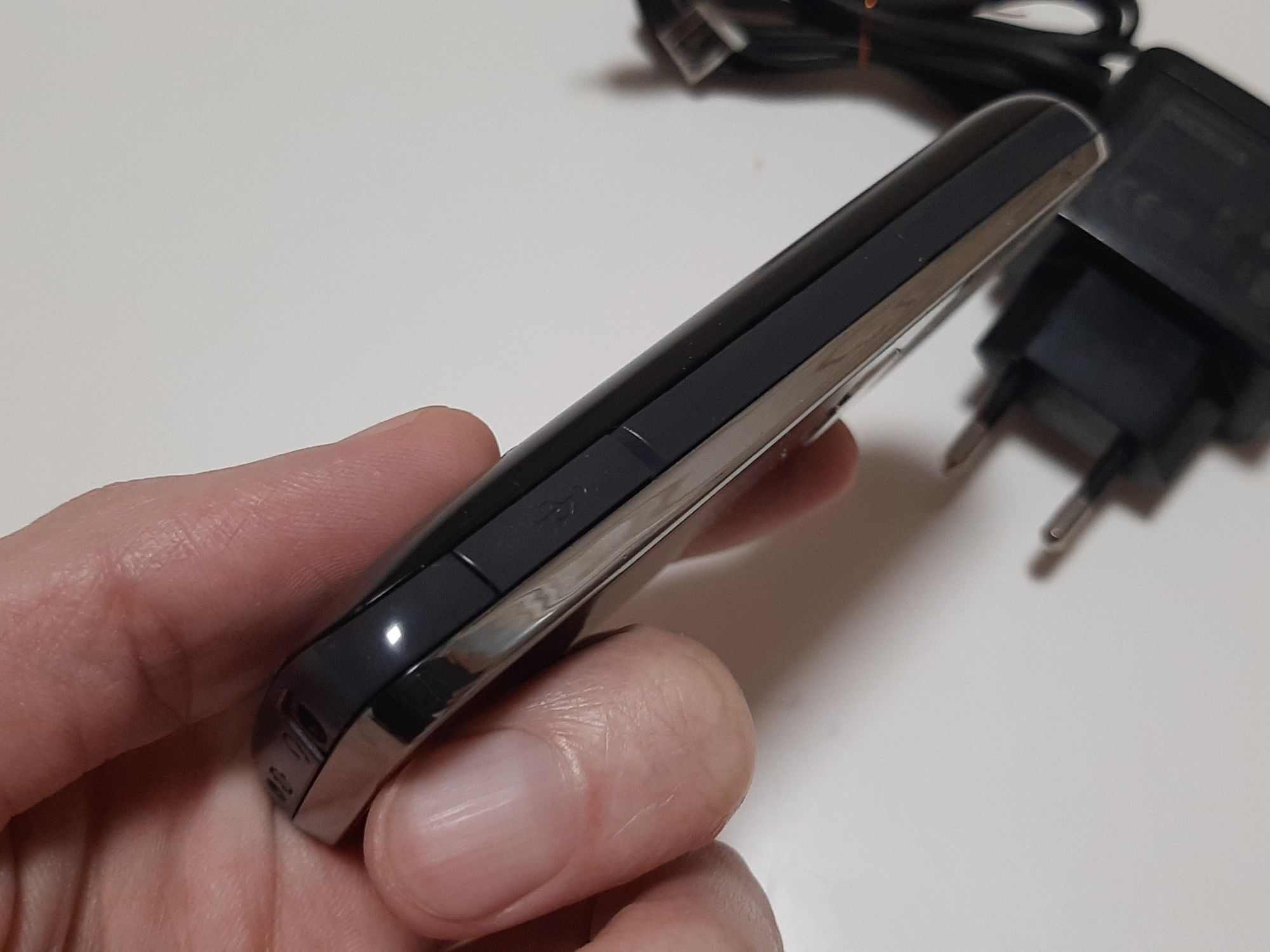 Винтаж.Отличная Nokia2730.(Хорошее состояние)