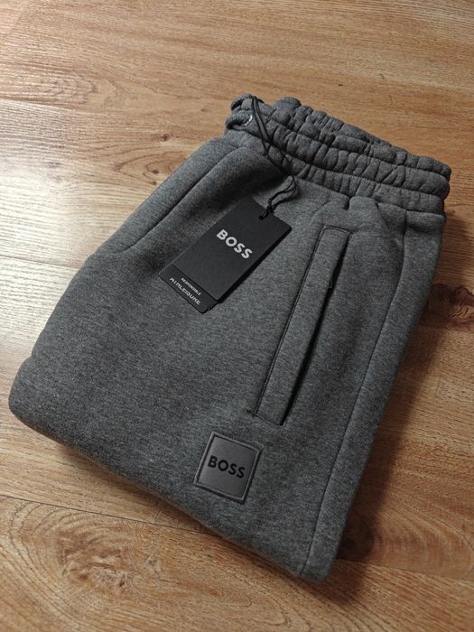 Spodnie dresowe ocieplane Hugo Boss szare joggersy M L XL XXL XXXL