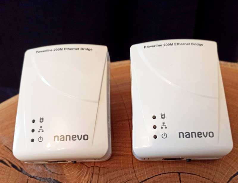 sieć LAN po kablu elektrycznym Nanevo Power Ethernet Bridge