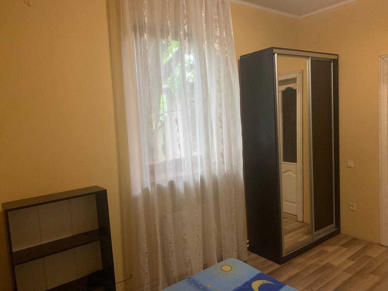 Окрема кімната в приватному будинку