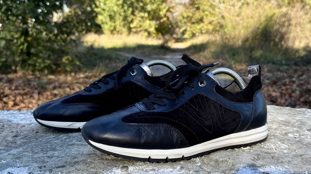 Жіночі шкіряні кросівки Gabor