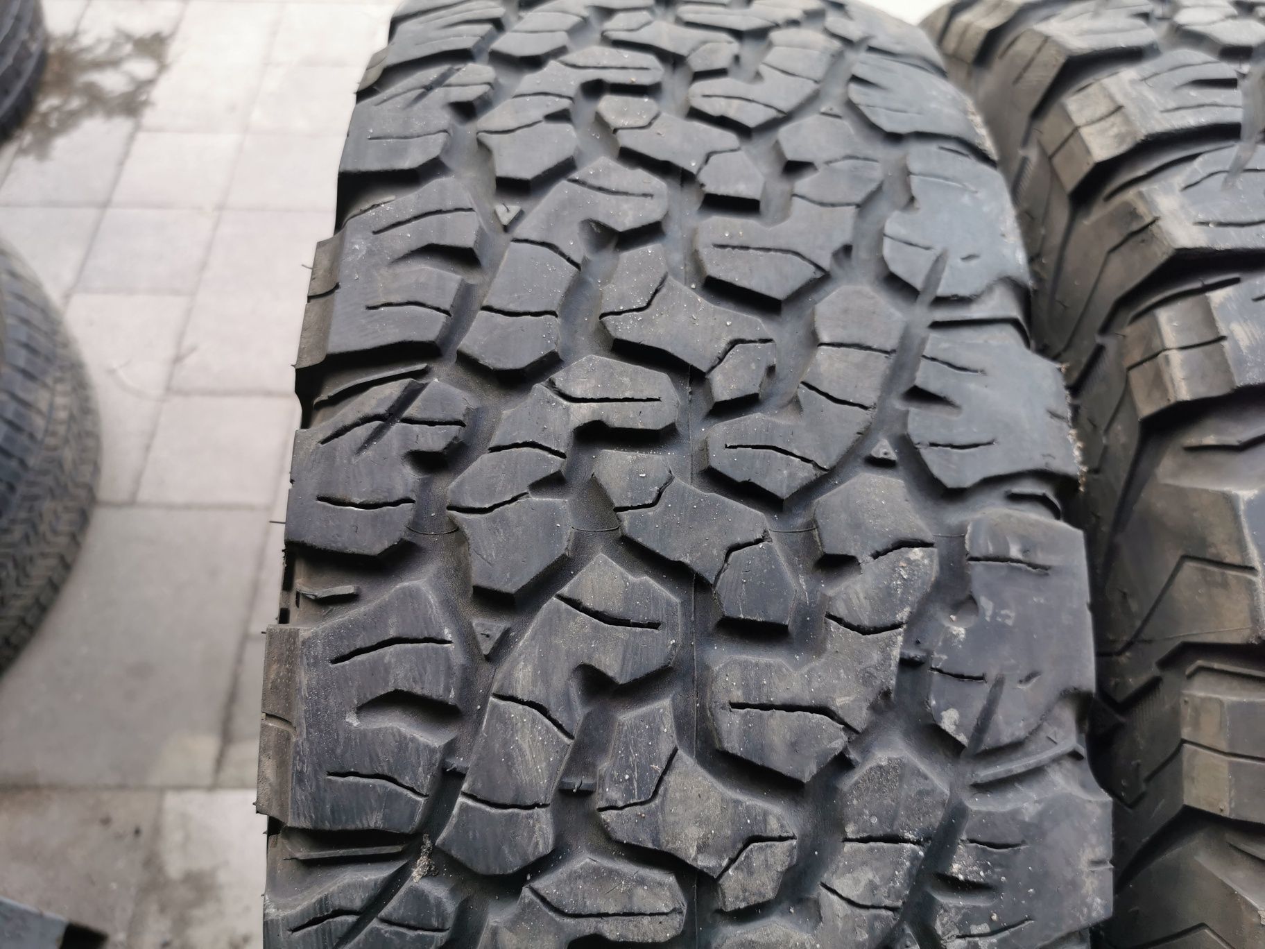 Пара шин 245/75 R16 Bfgoodrich