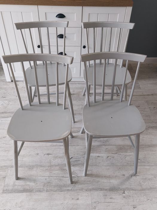 Krzesła patyczaki stół prl