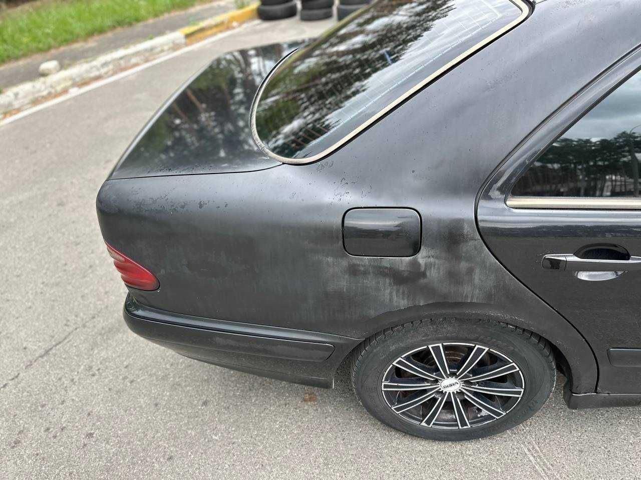 Mercedes-Benz E-Class 2002 Kompressor W210  2.0