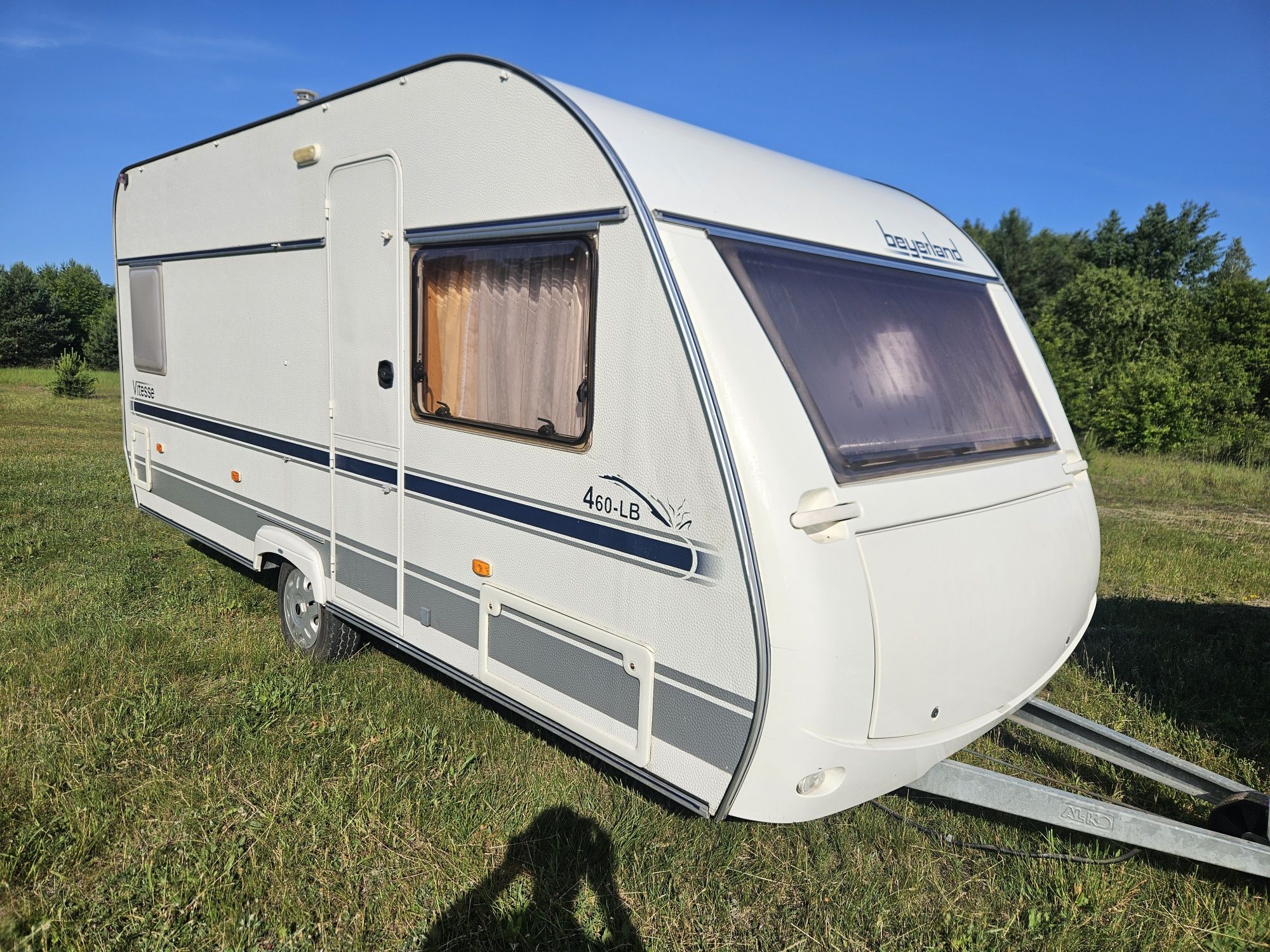 Przyczepa kempingowa Beyerland Vitesse 2002r 1200Dmc z przedsionkiem