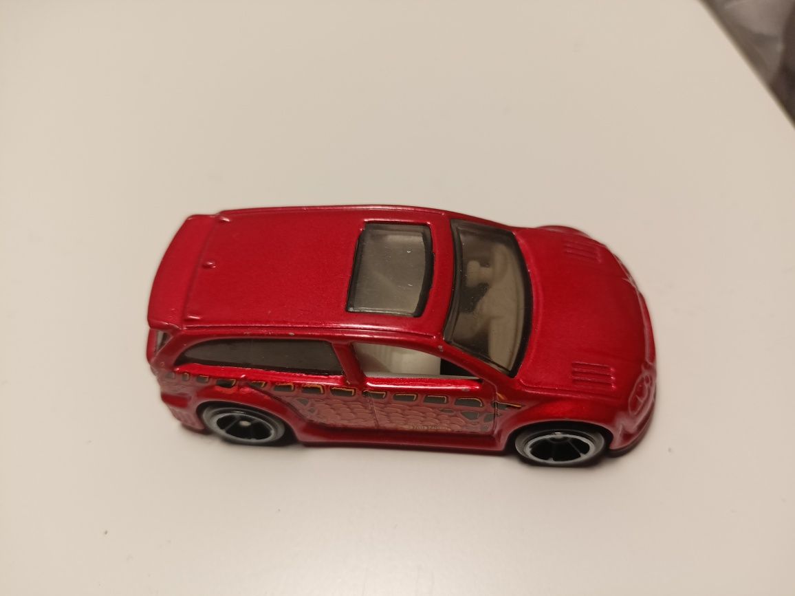 Samochód hot wheels auto