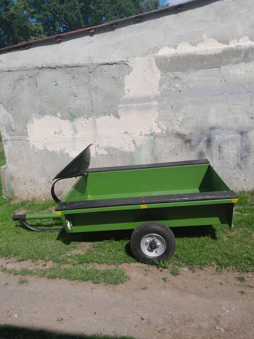 Przyczepka do traktorka