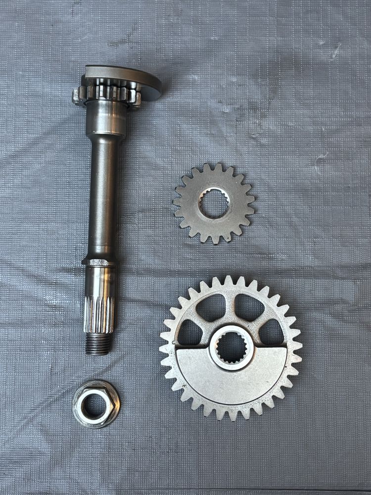 Balanser wałek balansera HONDA CRF250 R 10-17