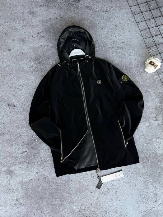 Якісна вітровка Stone Island