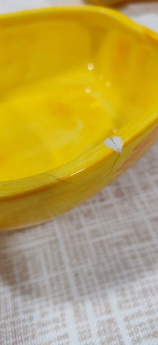 Loiça estilo bordallo para sobremesa em cerâmica pintada á mão.