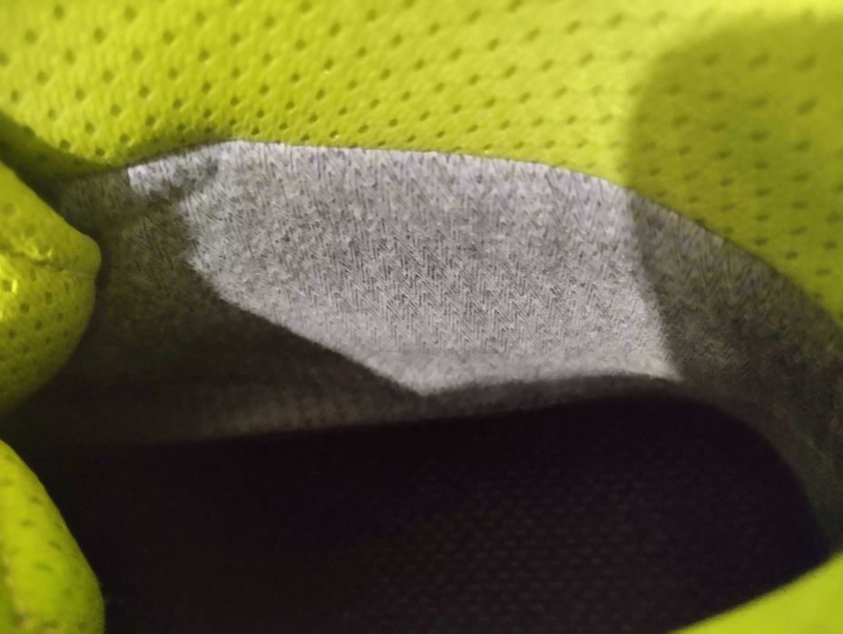 Трекінгові черевики Grisport з технологіями Gritex та Vibram.