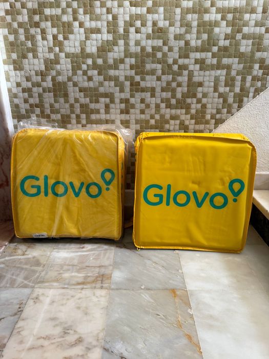 Vendo mochila da glovo nova