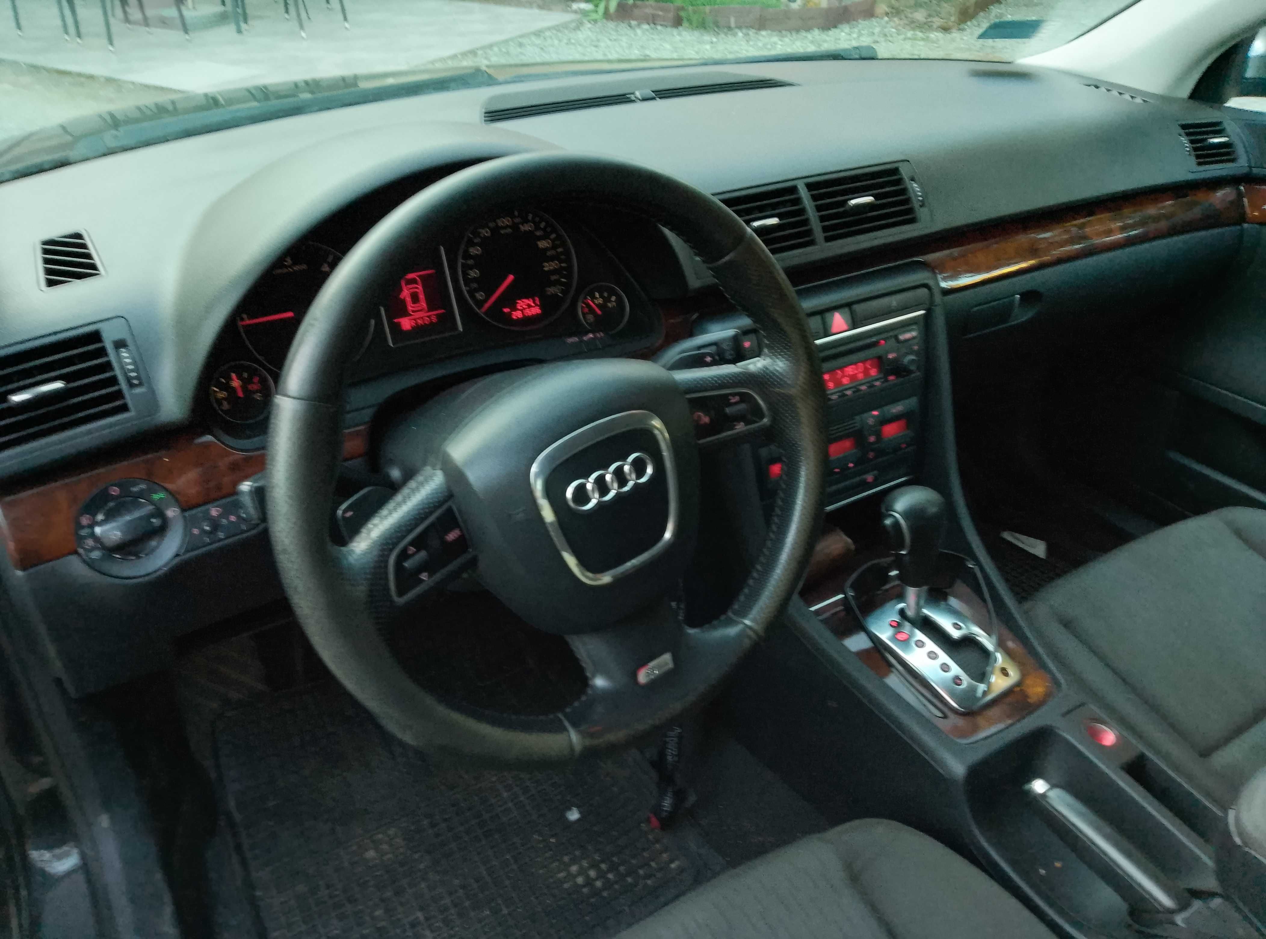 Audi A4 B7 2.0 TDi 140km S-line Automat