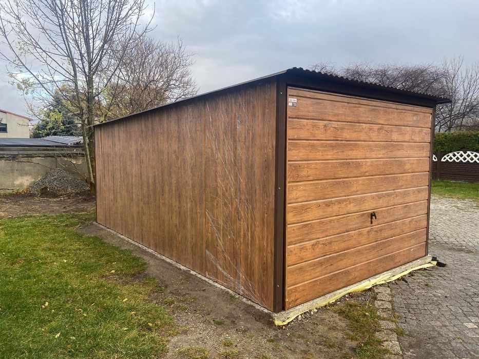 nowoczesne garaże 3x5 m blaszane drewnopodobne
