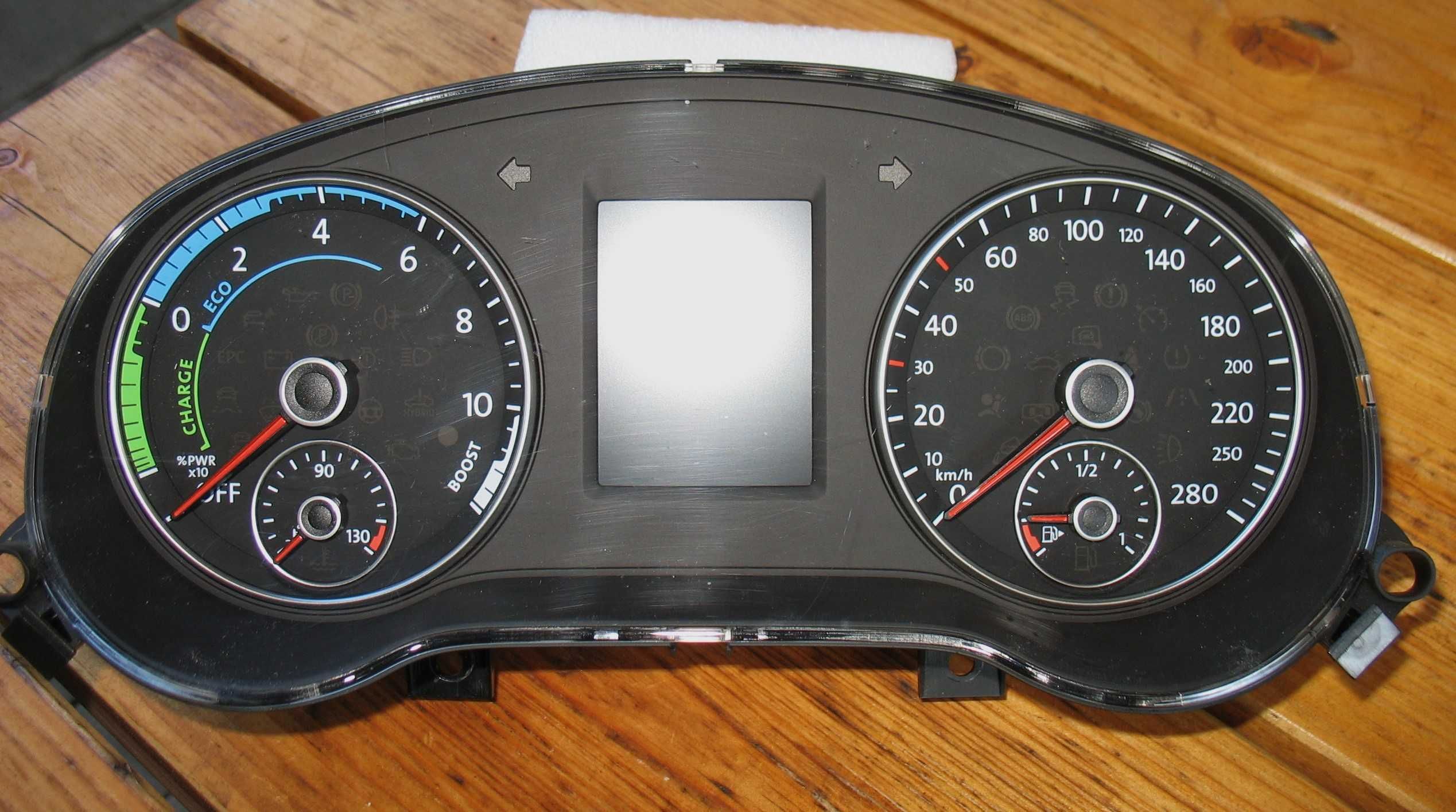 VW Jetta 5C6 Hybrid licznik zegary 1,4 Hybryda 2013r