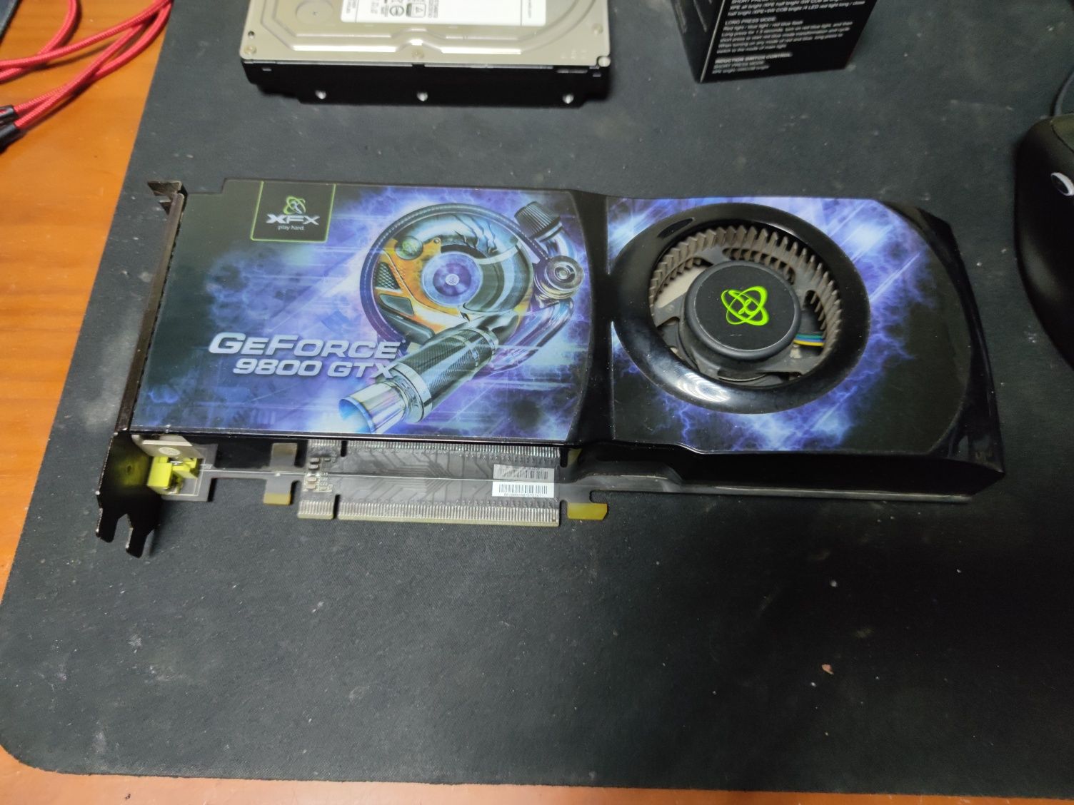 Placa gráfica GeForce 9800 GTX