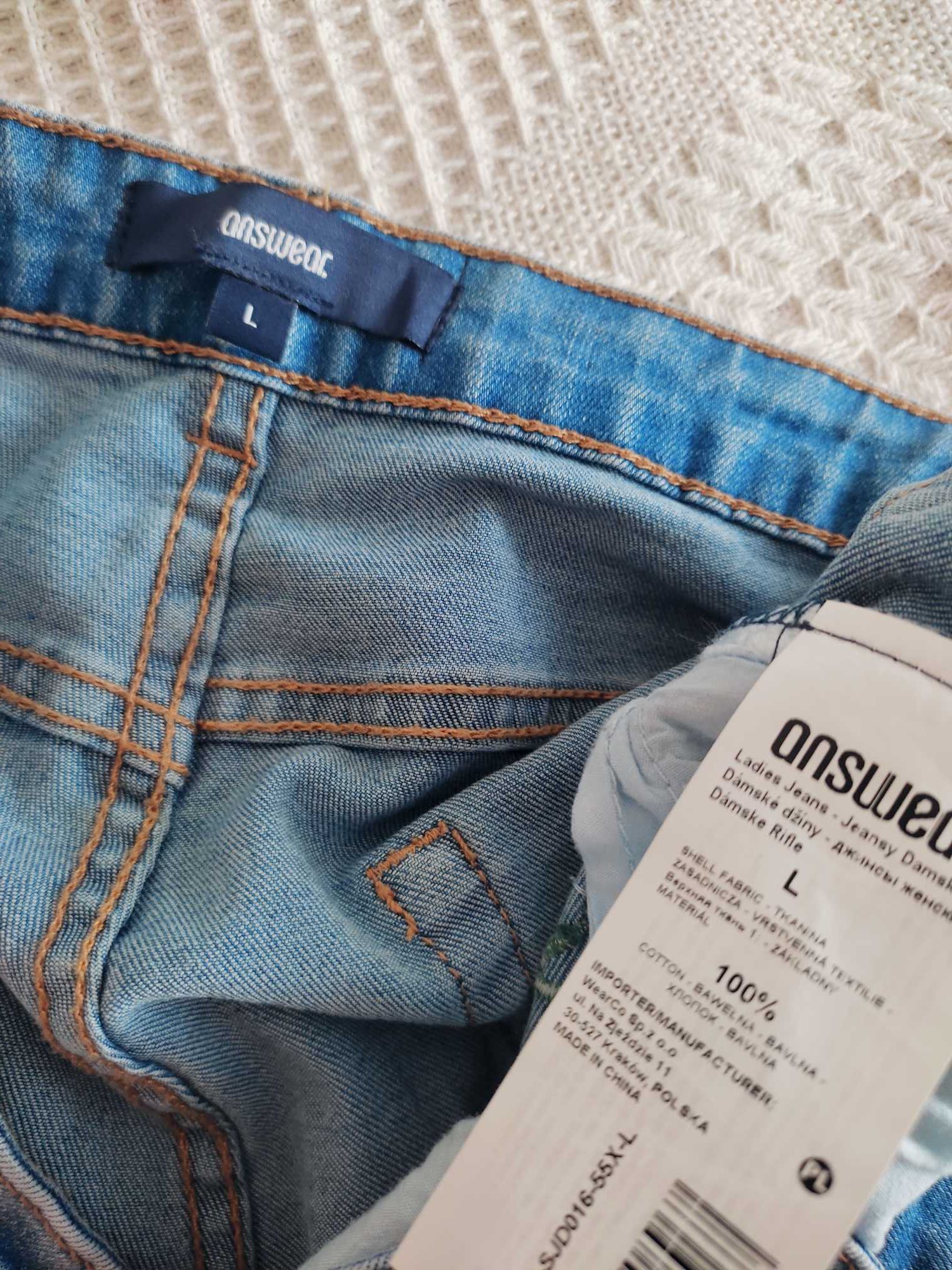 Dżinsy Slim-fit Jeans w haftowaną aplikacją roz L