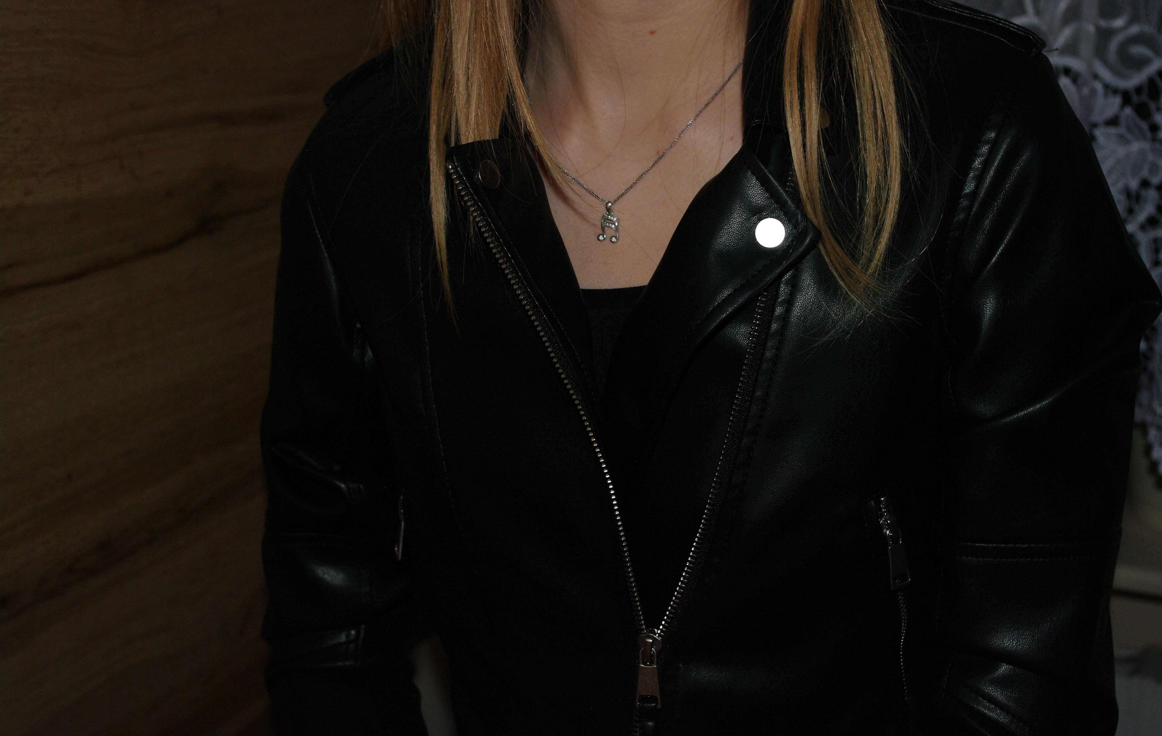Kurtka skórzana biker- dziecięca H&M.