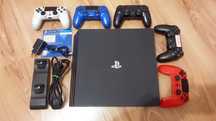 PlayStation 4 Pro 1TB + 4 pady + stacja dokująca. OKAZJA!