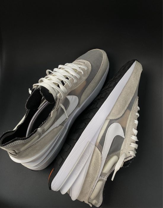 Кросівки Nike waffle air max react