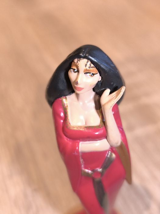 Matka Gothel/Zaplątani 2010/Disney/Figurka