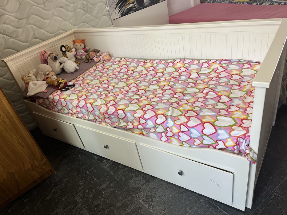 Cama individual extensivel para casal