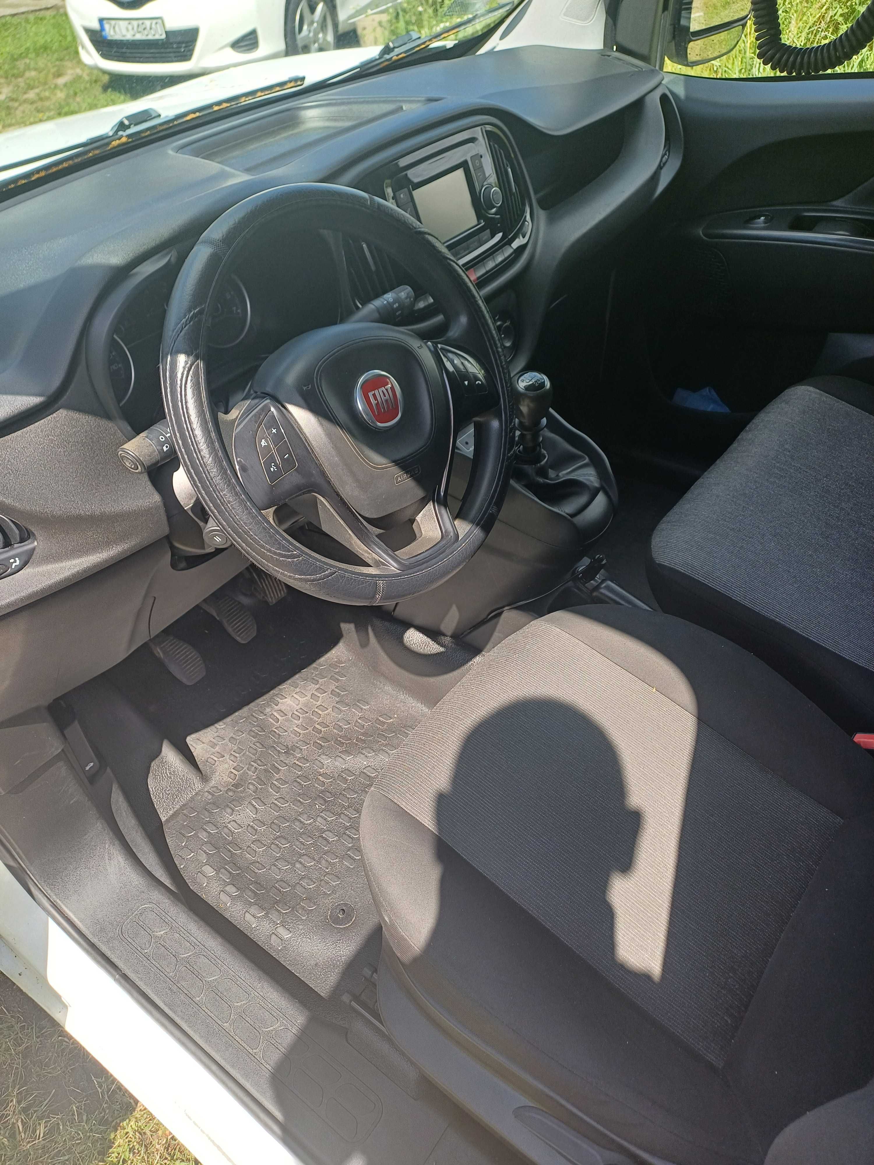 Fiat Doblo cargo 3 osobowy