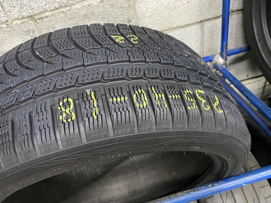 Зимові шини 235/40 R18 (95V) NOKIAN