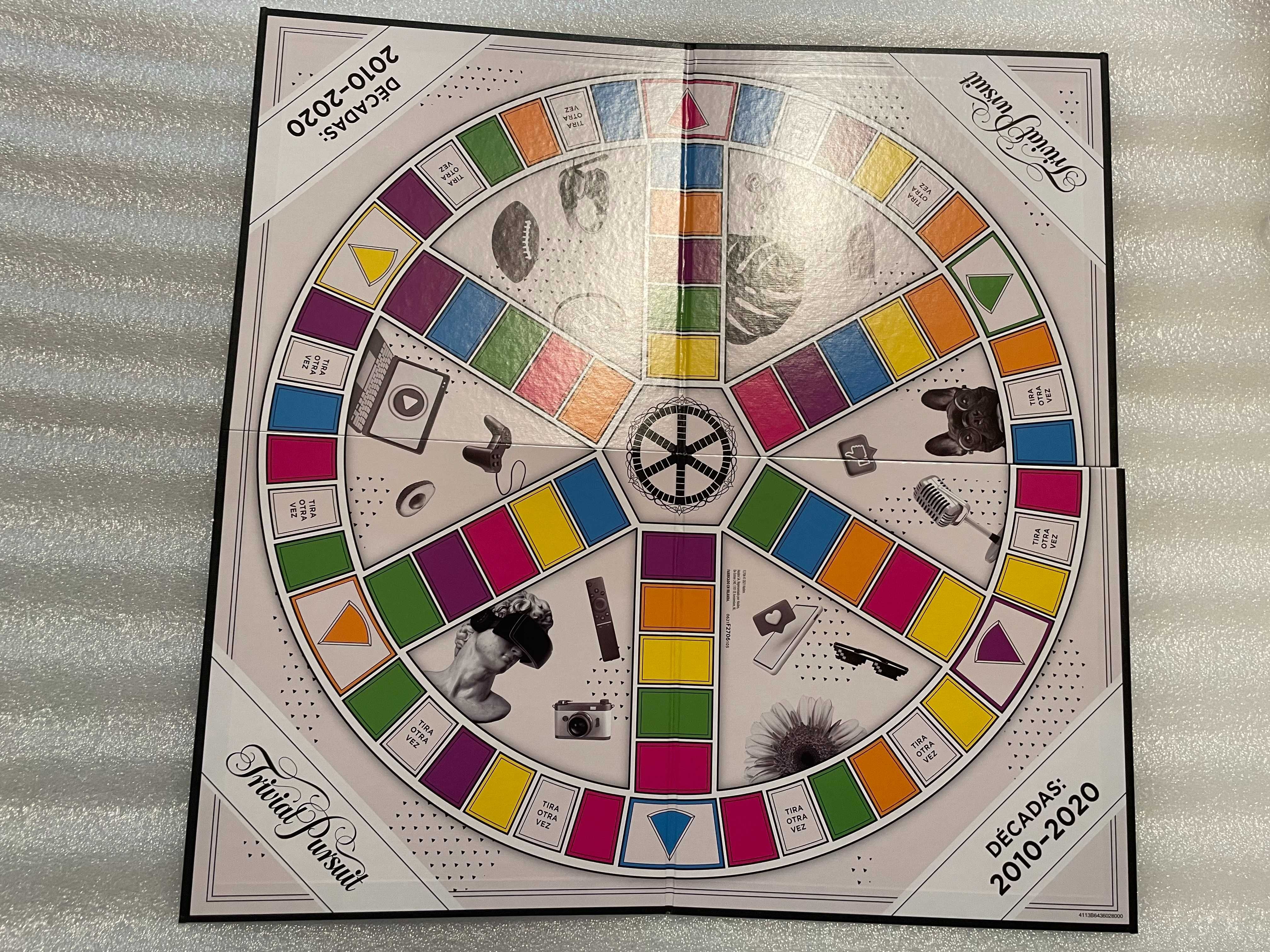 Gra Trivial Pursuit z dziesięciolecia 2010–2020 – j. hiszpański