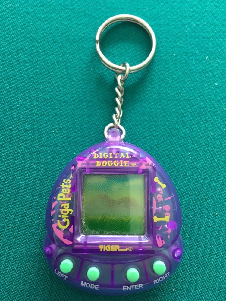 Tamagotchi Giga Pets