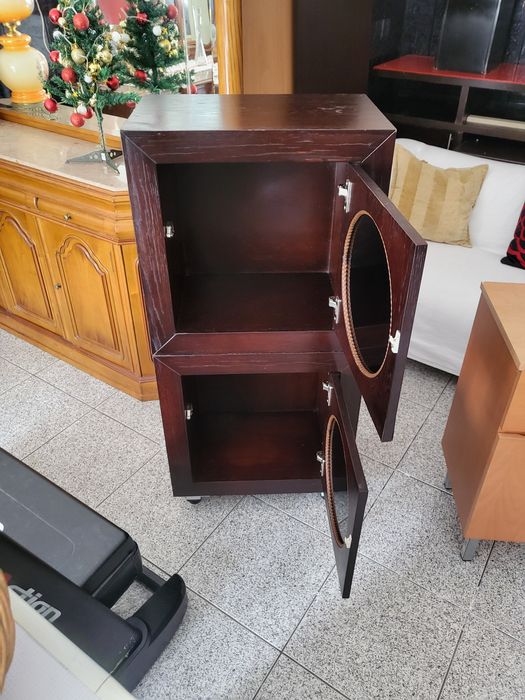 Mobel pequeno de qualidade