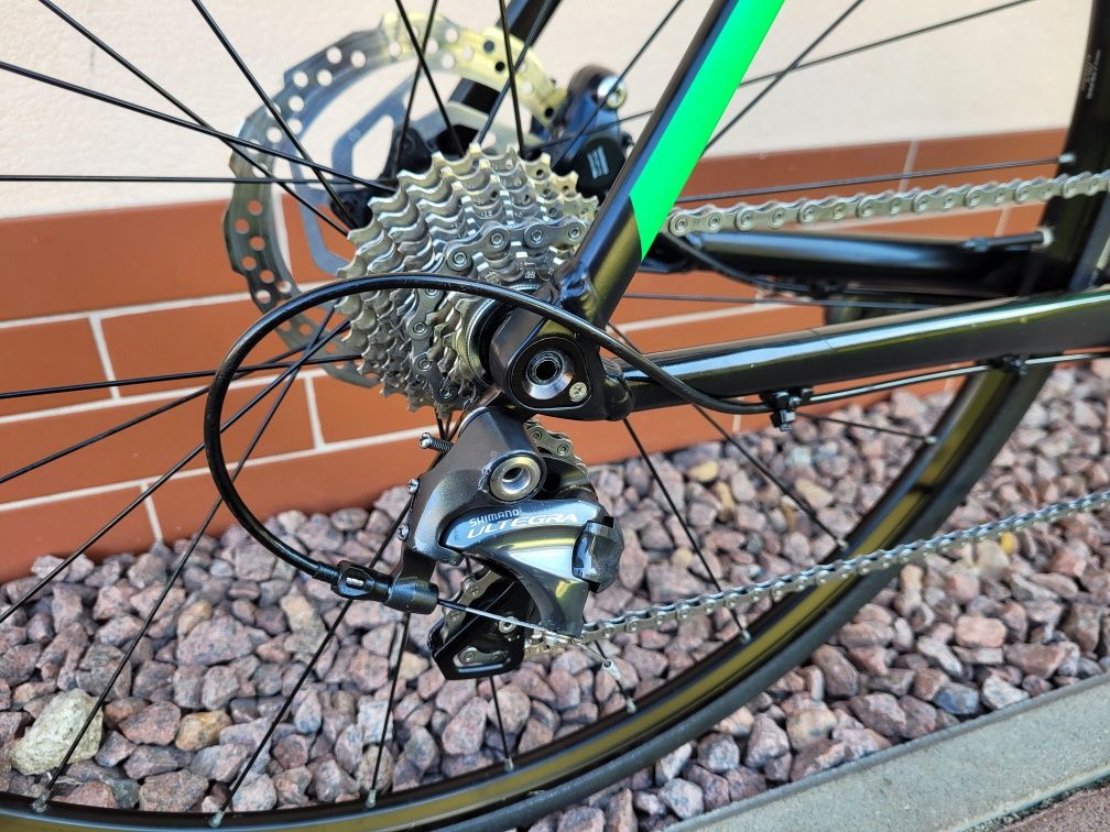 Rower szosowy CUBE CROSS RACE SL * Ultegra 2x11 * hydraulika * 58cm