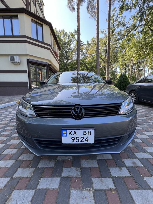 Продам Volkswagen jetta 6 2014