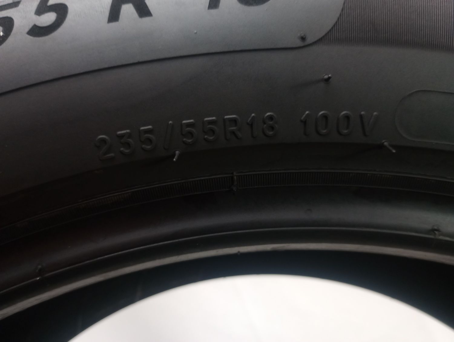 Opony 235/55R18 lato 235/55/18 MICHELIN (4x4/SUV) OO12906