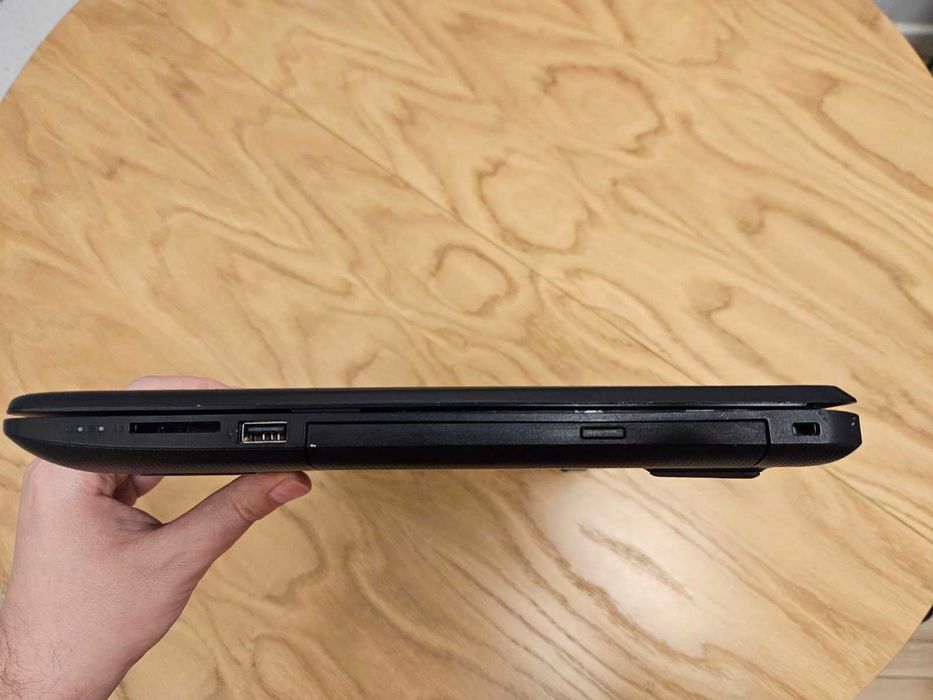 HP 15-bs027nw - i5-7200U - 8GB - SSD 512GB