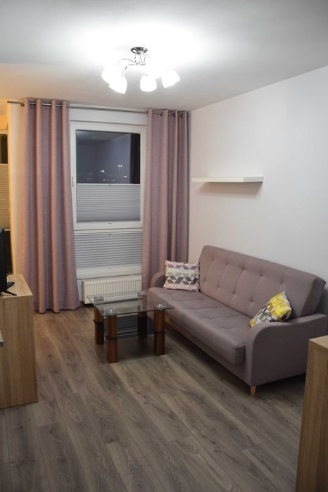 Wynajmę mieszkanie z dwoma oddzielnymi pokojami !