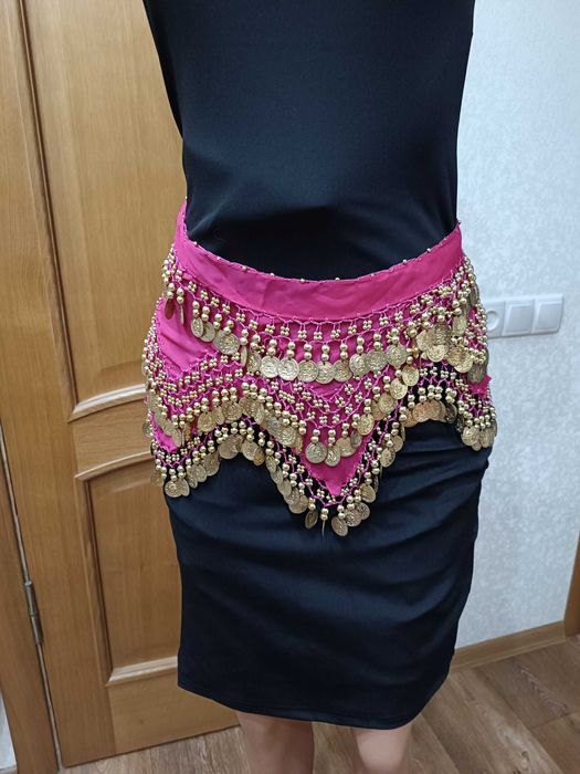 Повязка , хустка с монетками для восточных танцев.