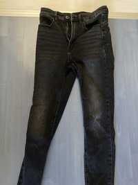 jeansy ze stradivariusa