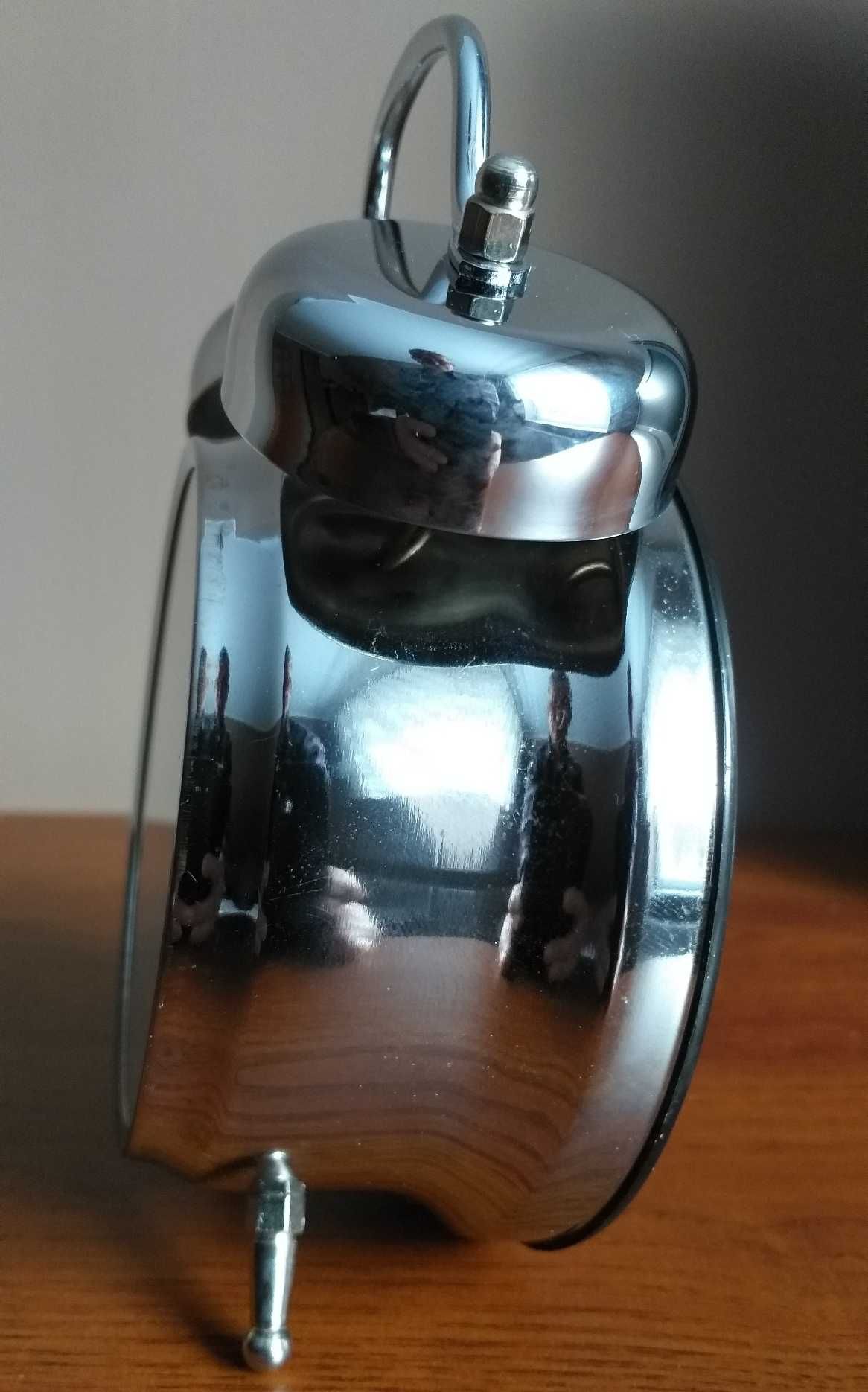 BUDZIK tiq® Quartz Duży W metalowej obudowie Chrom Zegar Zegarek
