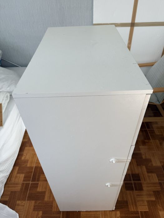 Comoda 4 gavetas BARATINHA