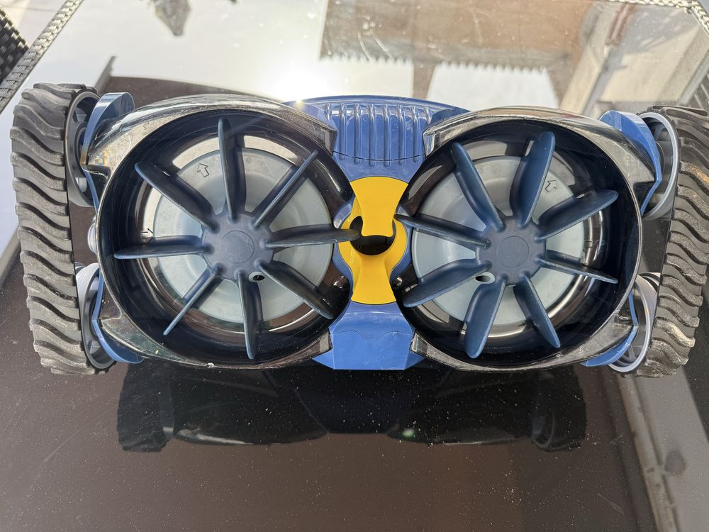 Aspirador Piscina Zodiac MX8